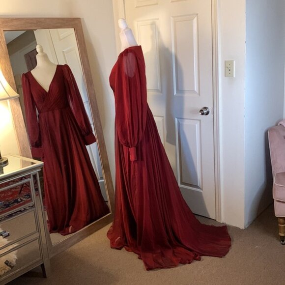 Mac Duggal Sheer Blouson Sleeve Surplice Gown 67873 - Picture 6 of 14